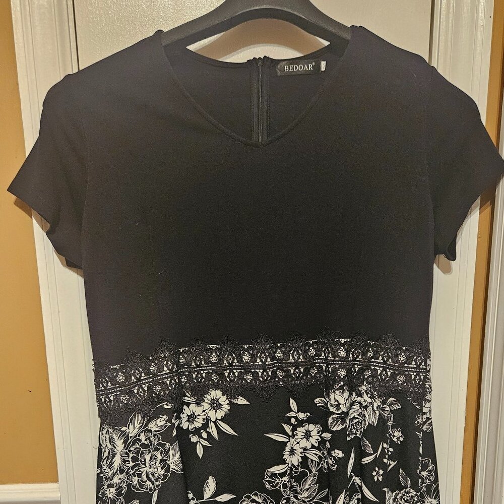 Plus size women's dress